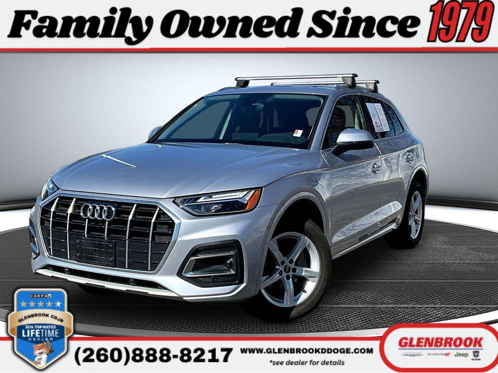 Florett Silver Metallic 2022 Audi Q5 quattro Premium 40 TFSI SUV / Crossover All-Wheel Drive 7-Speed Automatic