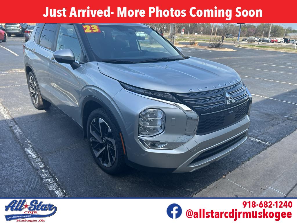 2023 Mitsubishi Outlander SE S-AWC