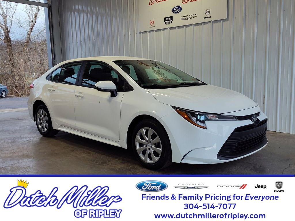 2024 Toyota Corolla LE FWD