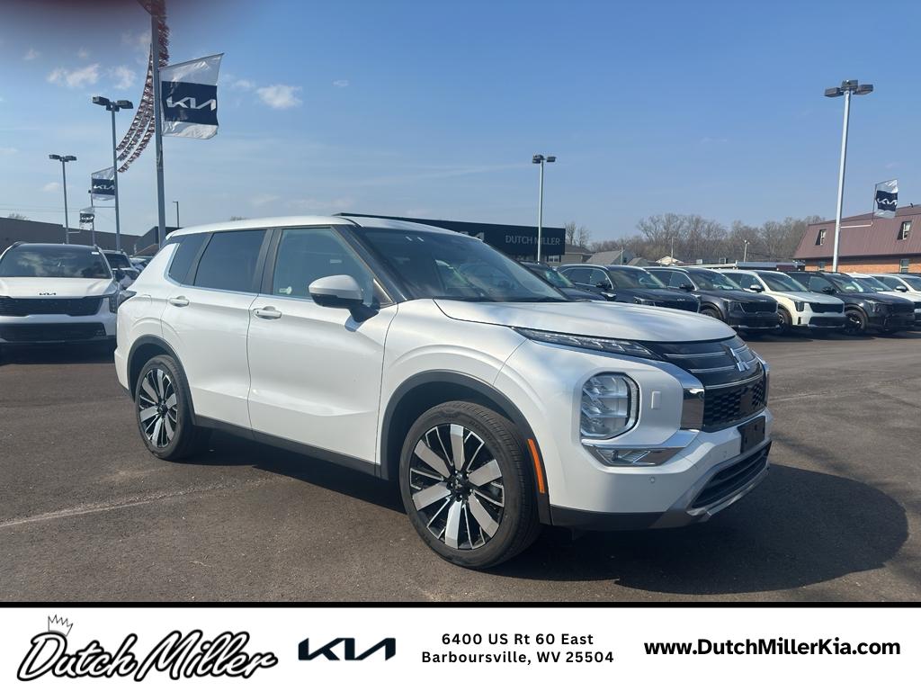 2025 Mitsubishi Outlander SE FWD