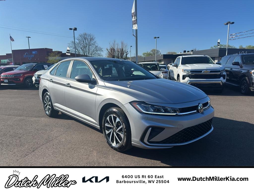 Pyrite Silver Metallic 2025 Volkswagen Jetta S FWD Sedan Front-Wheel Drive 8-Speed Automatic