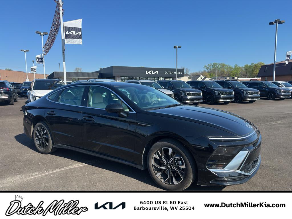 Abyss Black 2025 Hyundai Sonata SEL FWD Sedan Front-Wheel Drive 8-Speed Automatic