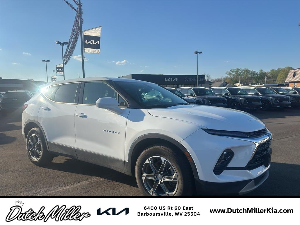 Summit White 2025 Chevrolet Blazer 2LT AWD SUV / Crossover All-Wheel Drive 9-Speed Automatic