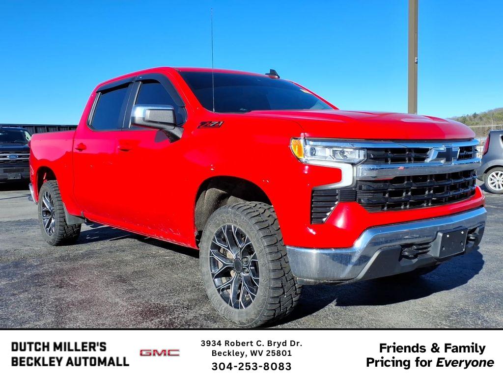 2022 Chevrolet Silverado 1500 LT Crew Cab 4WD