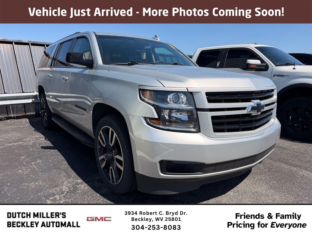 Silver Ice Metallic 2018 Chevrolet Suburban 1500 LT 4WD SUV / Crossover Four-Wheel Drive 6-Speed Automatic
