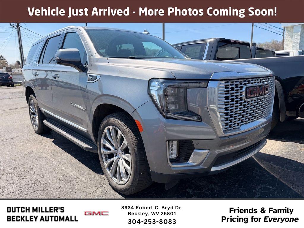 Gray (Satin Steel Metallic) 2021 GMC Yukon Denali 4WD SUV / Crossover Four-Wheel Drive Automatic