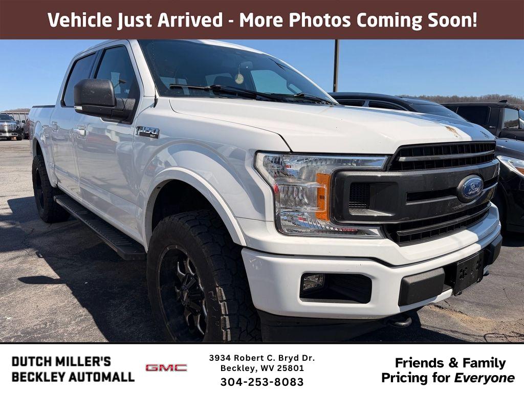 OXFORD WHITE 2019 Ford F-150 XLT SuperCrew 4WD Pickup Truck Four-Wheel Drive Automatic