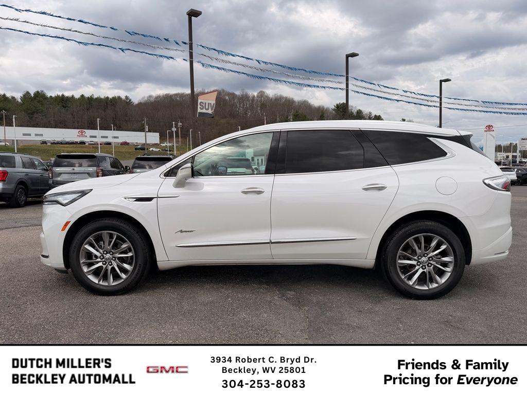 View vehicle photo 5