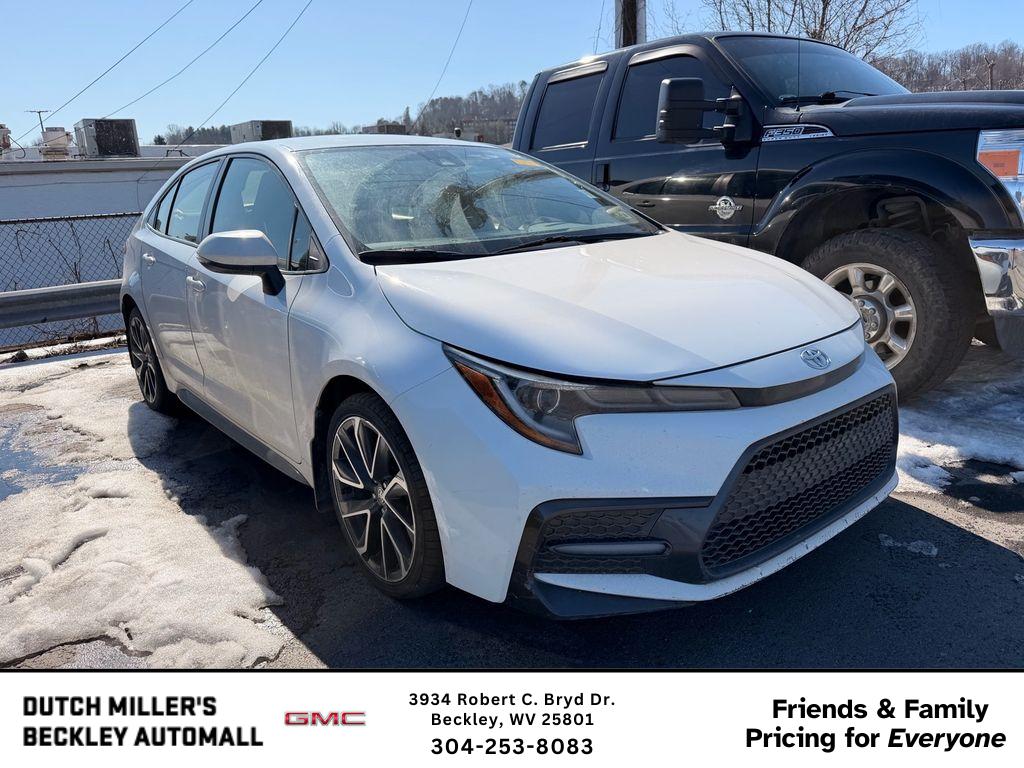 2022 Toyota Corolla SE FWD