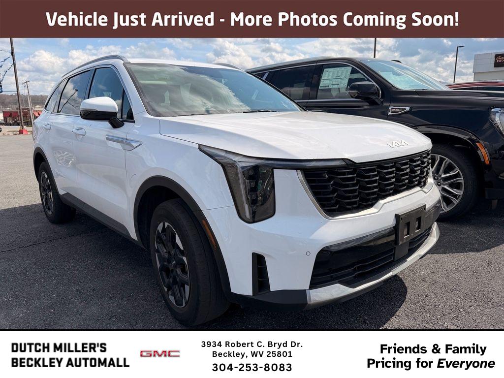 2024 Kia Sorento S AWD
