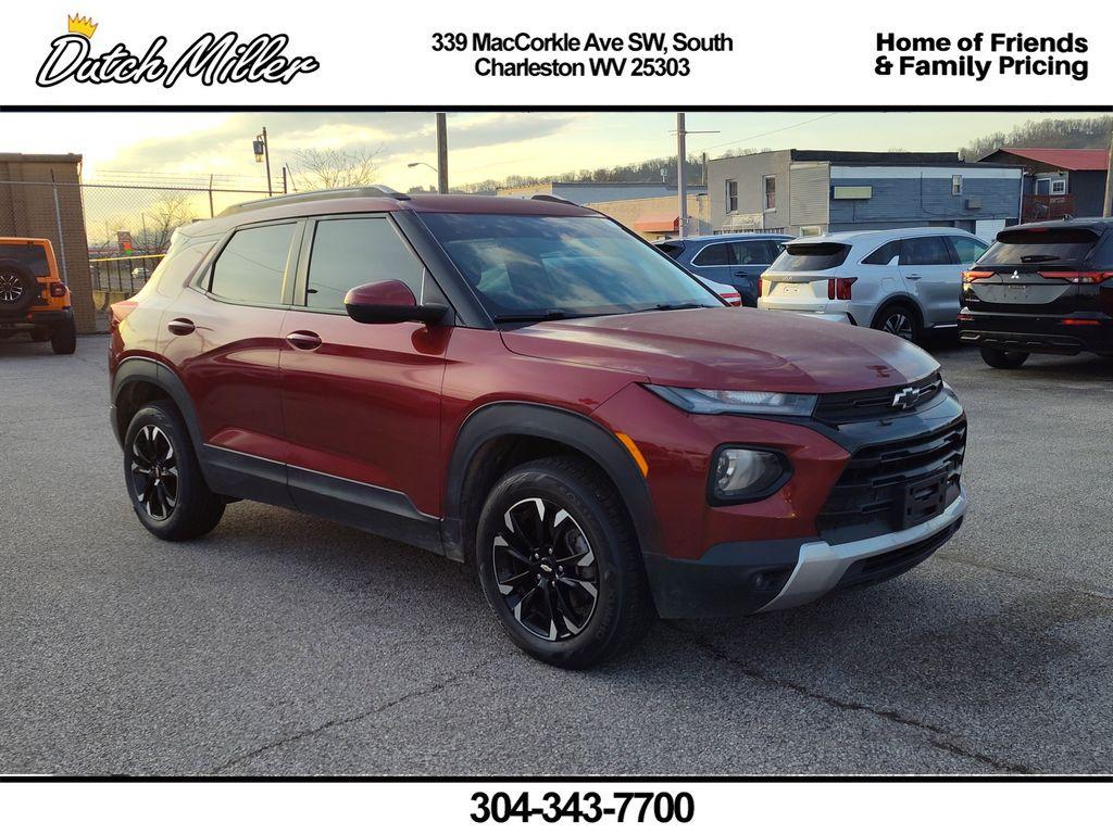 Red (Crimson Metallic) 2022 Chevrolet Trailblazer LT AWD SUV / Crossover Four-Wheel Drive 9-Speed Automatic