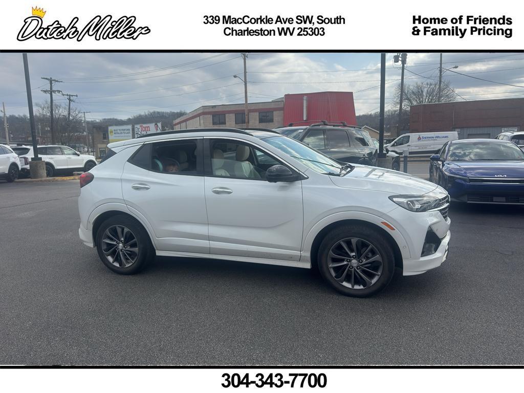 White Frost Tricoat 2021 Buick Encore GX Essence AWD SUV / Crossover All-Wheel Drive 9-Speed Automatic
