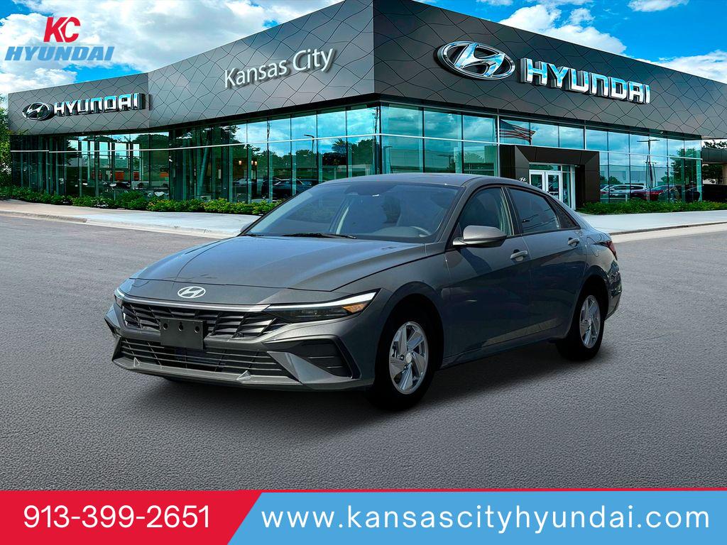 2025 Hyundai Elantra SE FWD