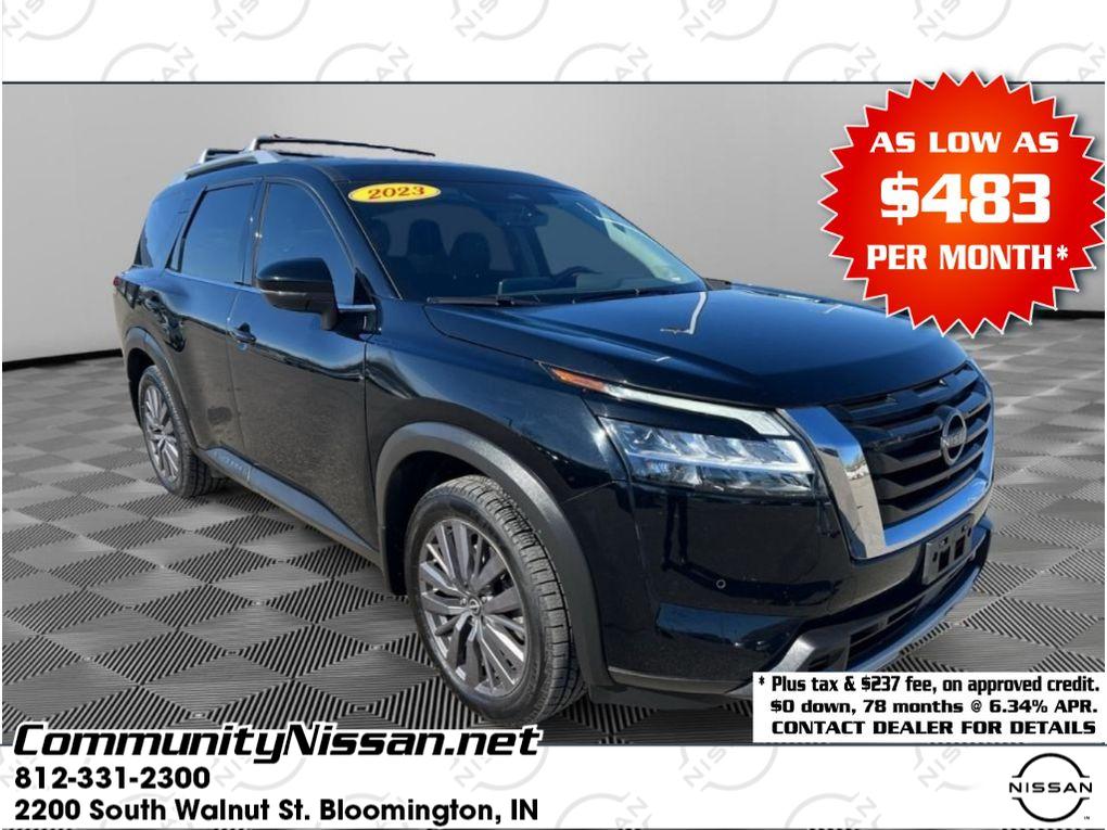 2023 Nissan Pathfinder SL 4WD