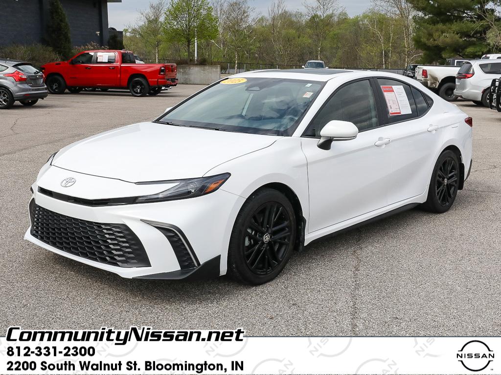 Ice Cap 2025 Toyota Camry SE FWD Sedan Front-Wheel Drive Continuously Variable Transmission