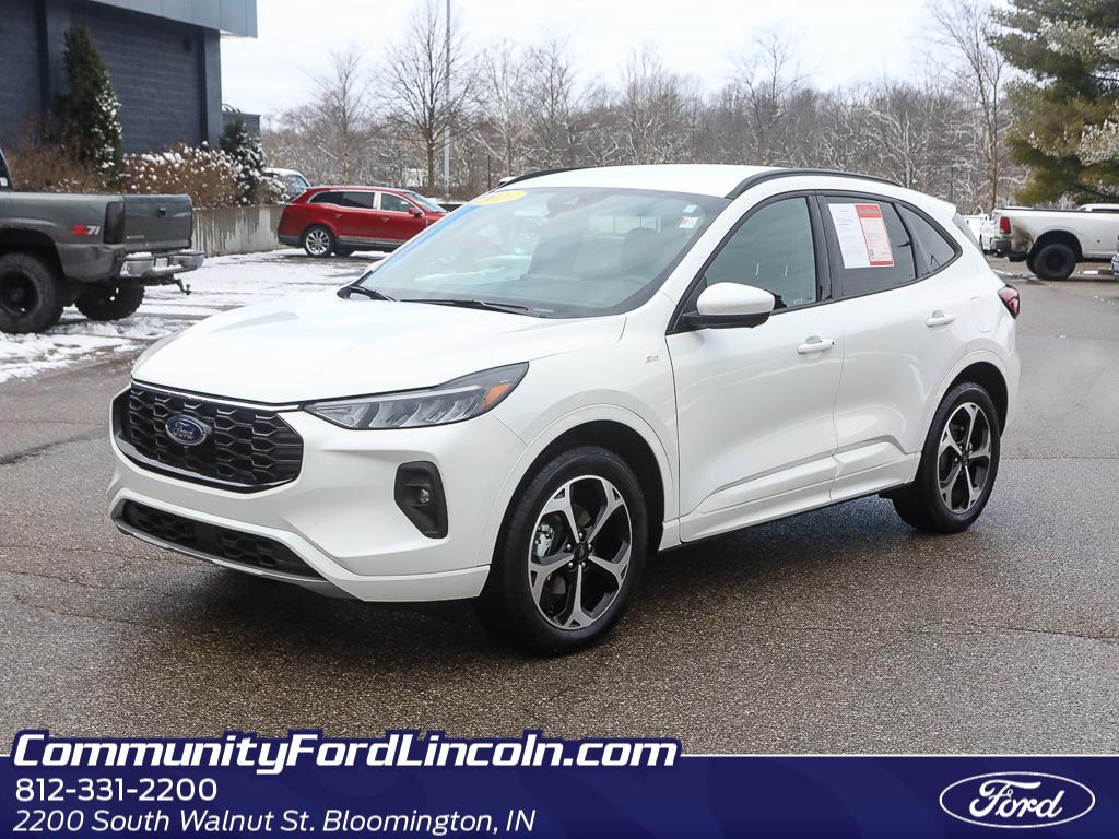 2023 Ford Escape ST-Line Select AWD