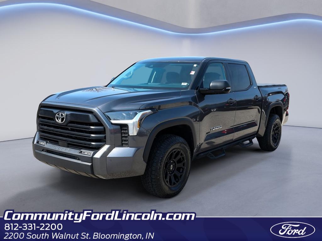 2022 Toyota Tundra SR5 CrewMax Cab 4WD