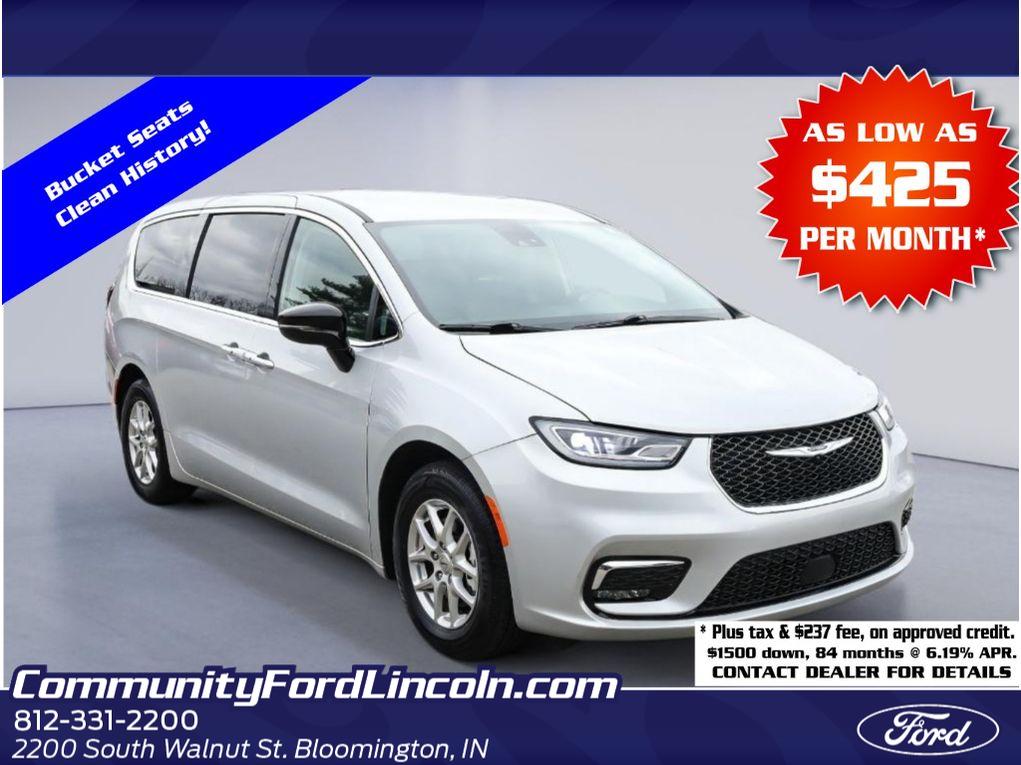 Silver Mist Clearcoat 2024 Chrysler Pacifica Touring L FWD Minivan Front-Wheel Drive 9-Speed Automatic