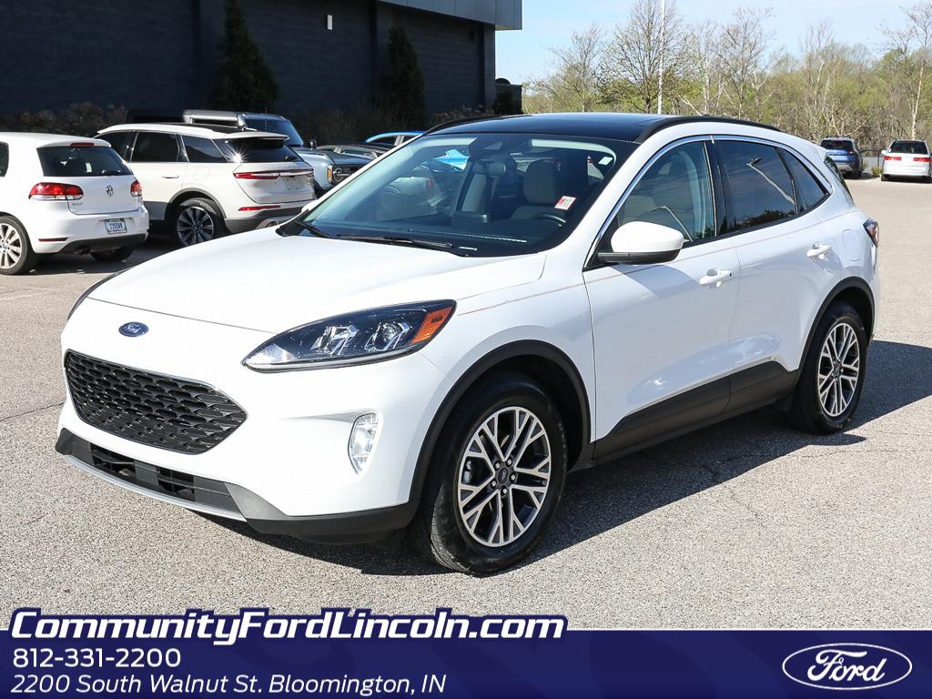 Oxford White 2022 Ford Escape SEL AWD SUV / Crossover All-Wheel Drive 8-Speed Automatic