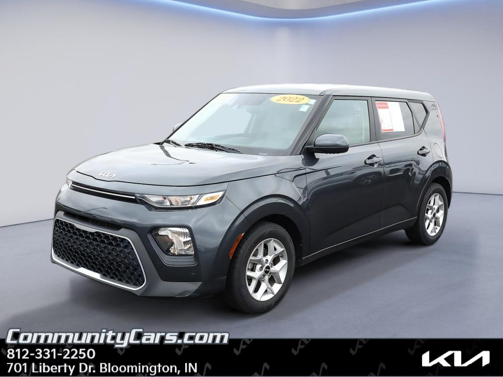 Gravity Gray 2022 Kia Soul S FWD SUV / Crossover Front-Wheel Drive Continuously Variable Transmission