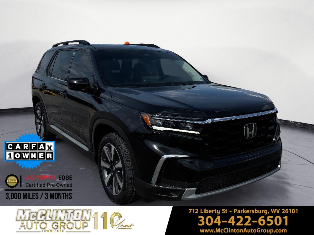 Crystal Black Pearl 2025 Honda Pilot Touring AWD SUV / Crossover All-Wheel Drive Automatic