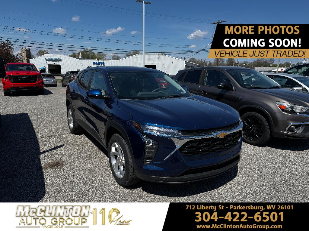 2024 Chevrolet Trax LS FWD