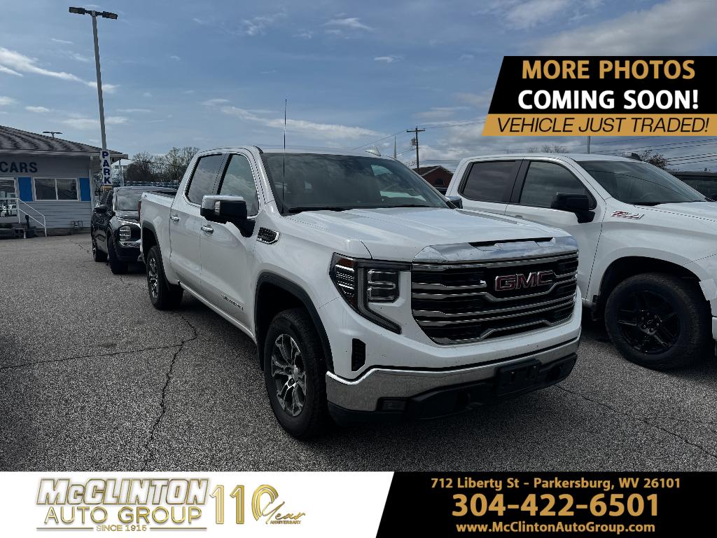 Summit White 2026 GMC Sierra 1500 SLT Crew Cab 4WD Pickup Truck Four-Wheel Drive Automatic
