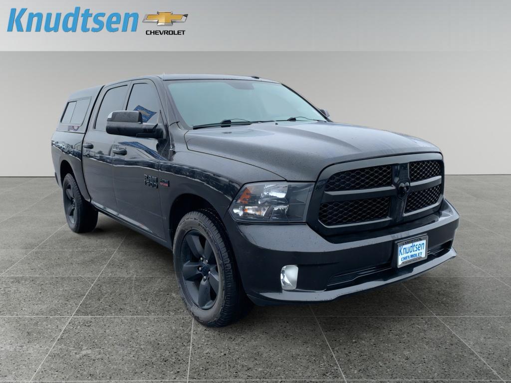 2015 RAM 1500 Express Crew Cab 4WD