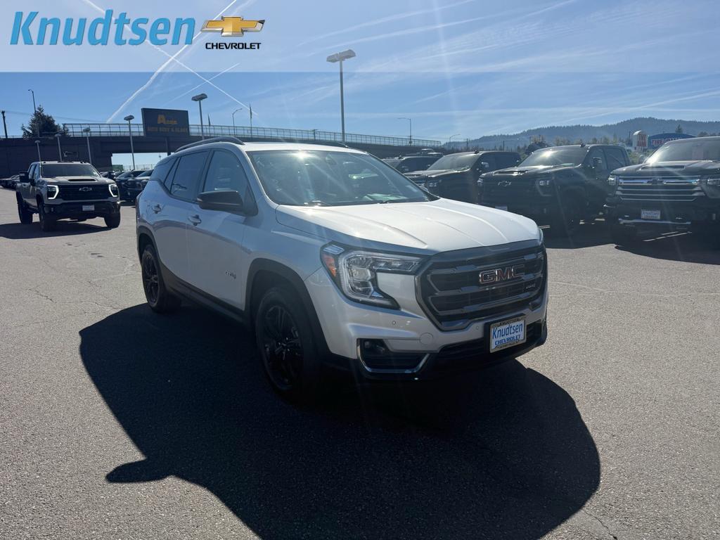 Quicksilver Metallic 2022 GMC Terrain AT4 AWD SUV / Crossover All-Wheel Drive 9-Speed Automatic