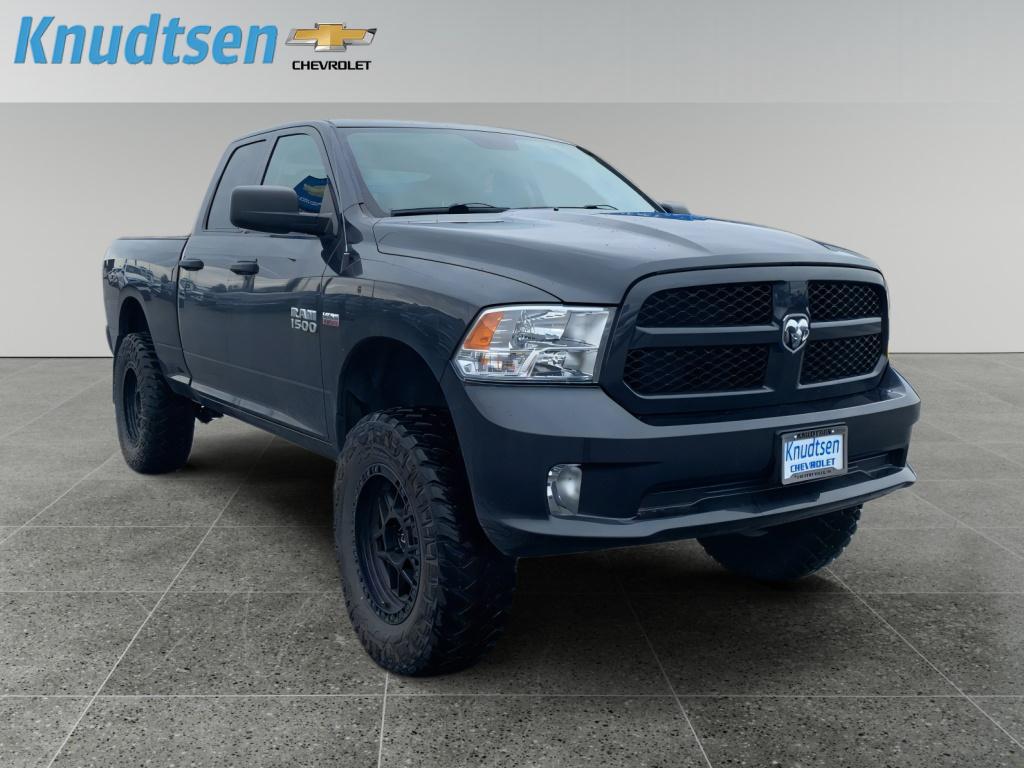 2018 RAM 1500 Express Quad Cab 4WD