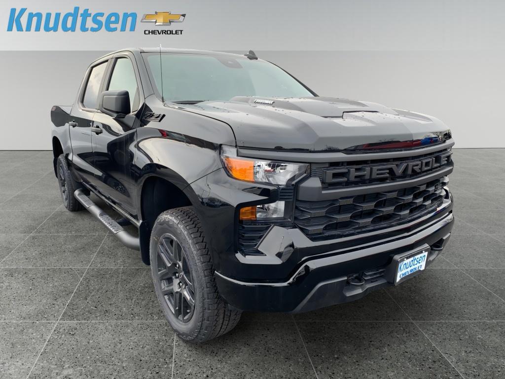 2026 Chevrolet Silverado 1500 Custom Trail Boss Crew Cab 4WD