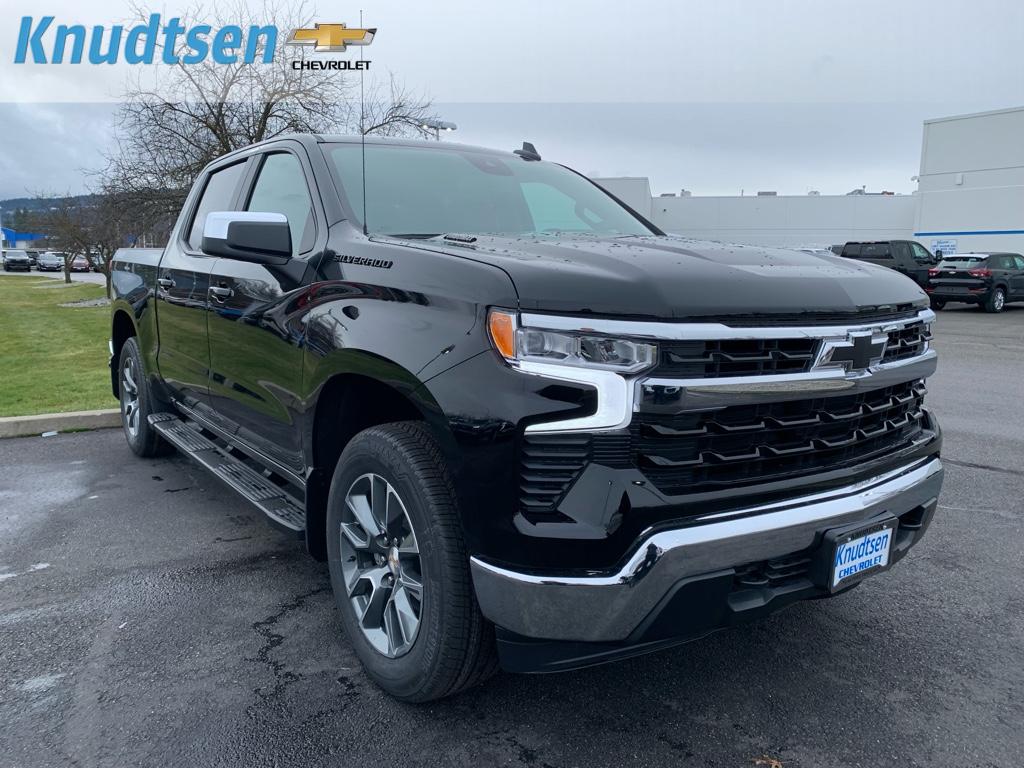2026 Chevrolet Silverado 1500 LT Crew Cab 4WD