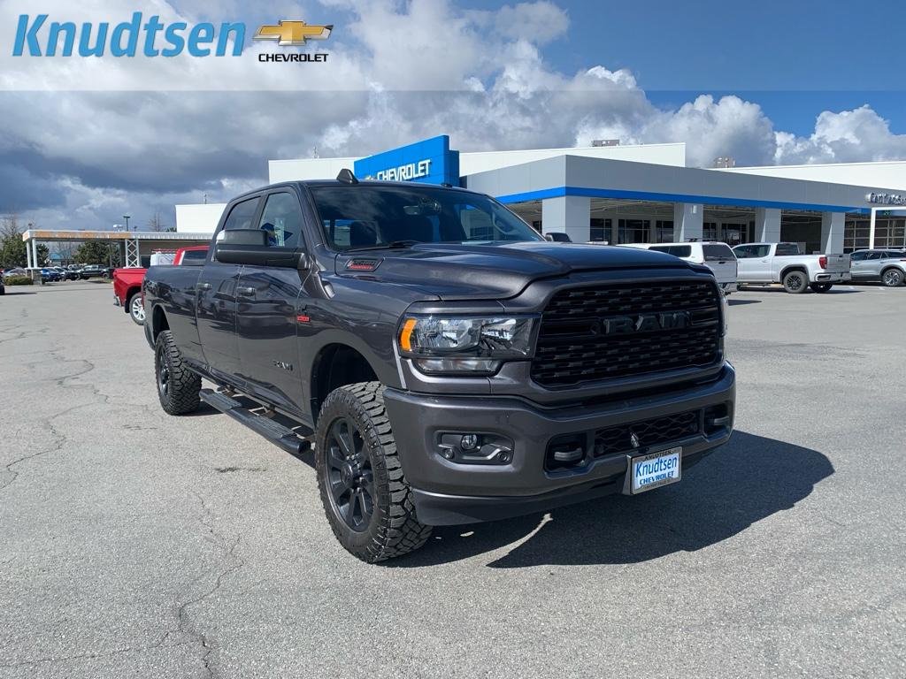 2022 RAM 3500 Big Horn Crew Cab LB 4WD