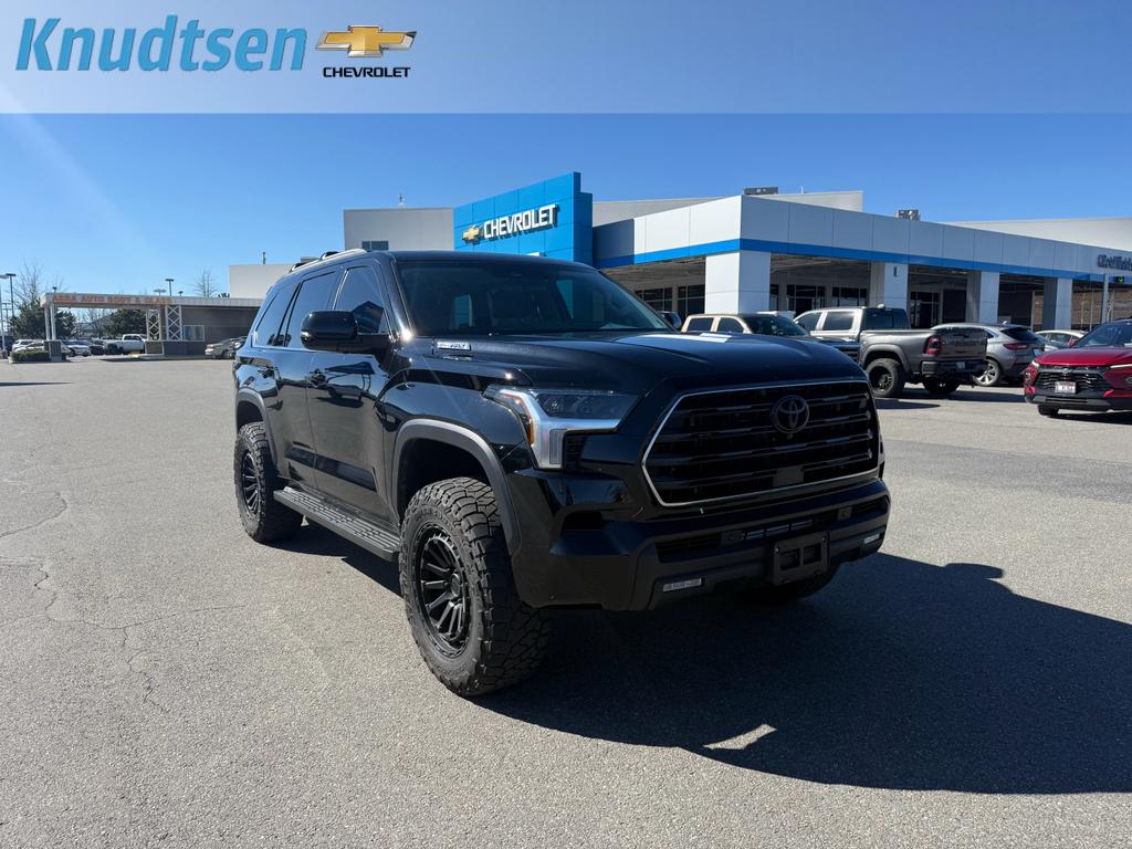 Midnight Black Metallic 2024 Toyota Sequoia SR5 4WD SUV / Crossover Four-Wheel Drive Automatic