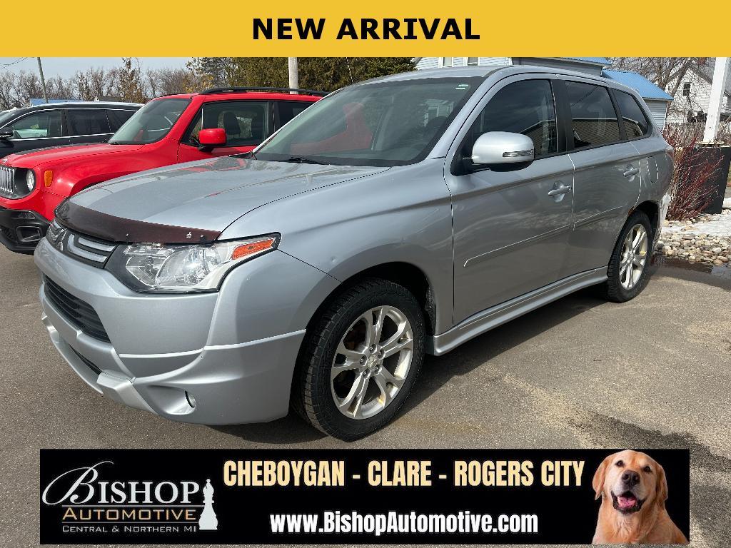 2014 Mitsubishi Outlander SE