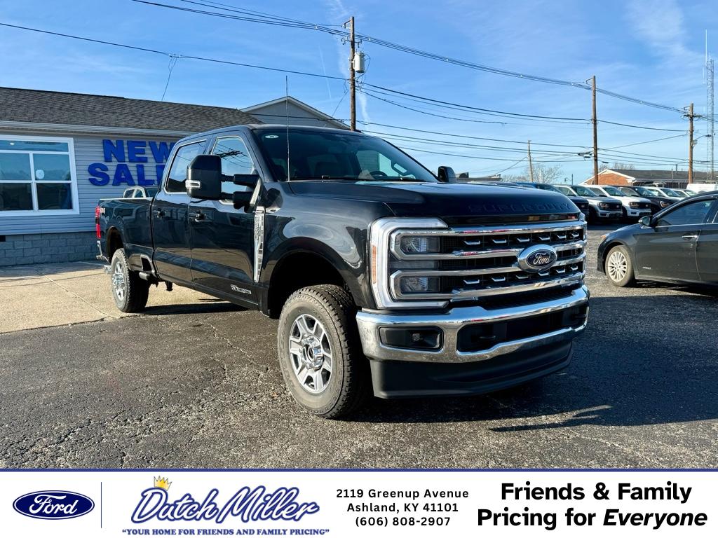 2026 Ford F-350 Super Duty Lariat Crew Cab 4WD
