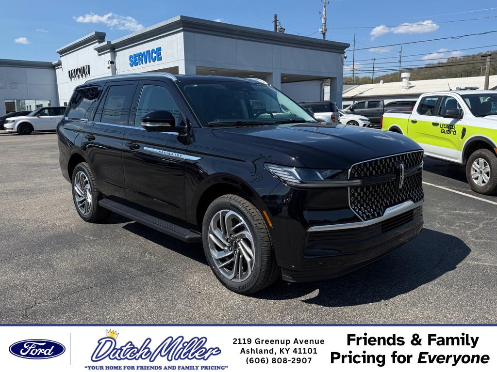 Infinite Black Metallic Clearcoat 2026 Lincoln Navigator Premiere 4WD SUV / Crossover Four-Wheel Drive Automatic