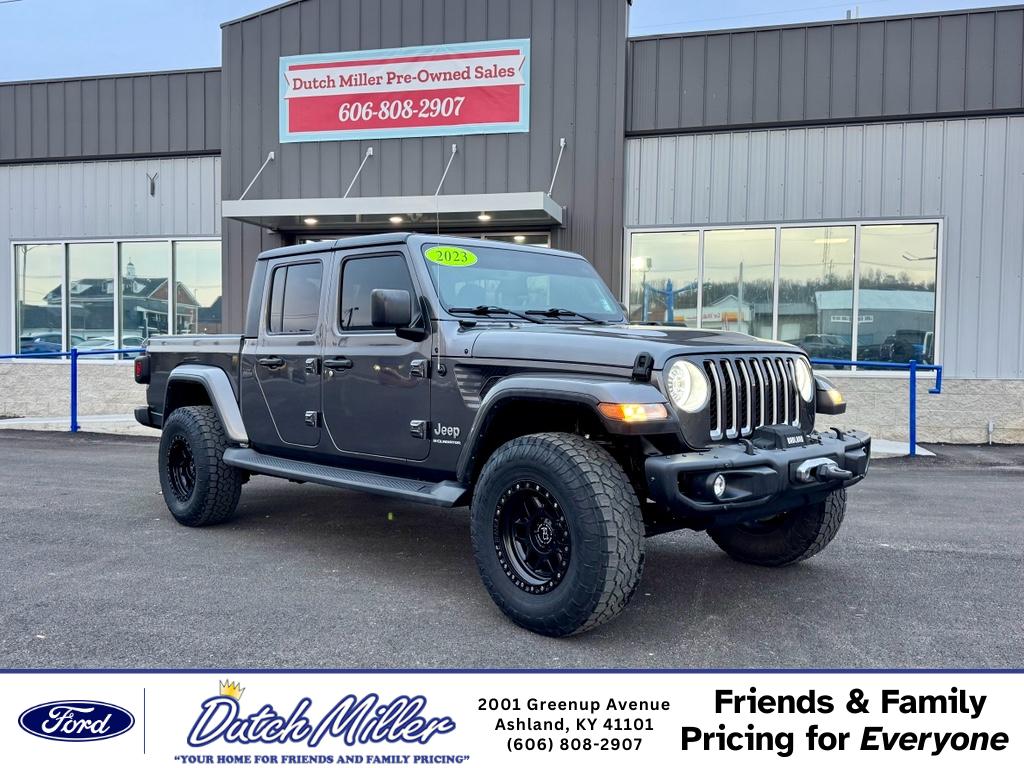 2023 Jeep Gladiator Overland Crew Cab 4WD