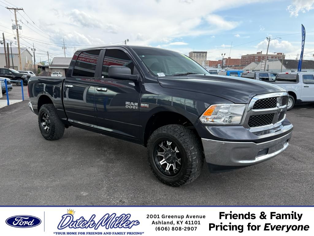 Blue Streak Pearlcoat 2017 RAM 1500 Big Horn Crew Cab 4WD Pickup Truck Four-Wheel Drive 8-Speed Automatic