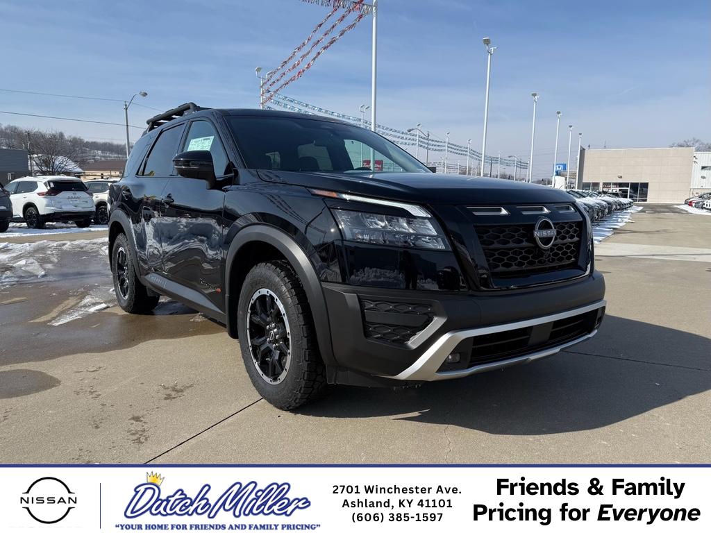 2025 Nissan Pathfinder Rock Creek 4WD