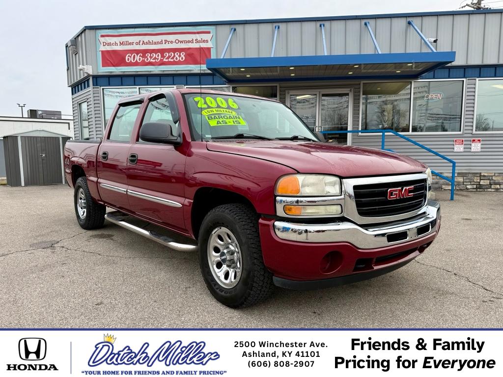 2006 GMC Sierra 1500 SL2 Crew Cab 5.8 ft. 4WD