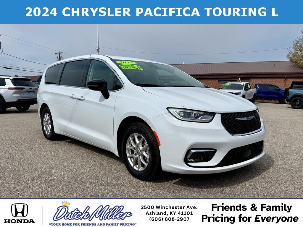 Bright White Clearcoat 2024 Chrysler Pacifica Touring L FWD Minivan Front-Wheel Drive 9-Speed Automatic