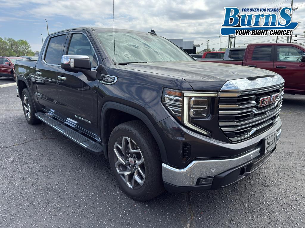 2023 GMC Sierra 1500 SLT Crew Cab 4WD