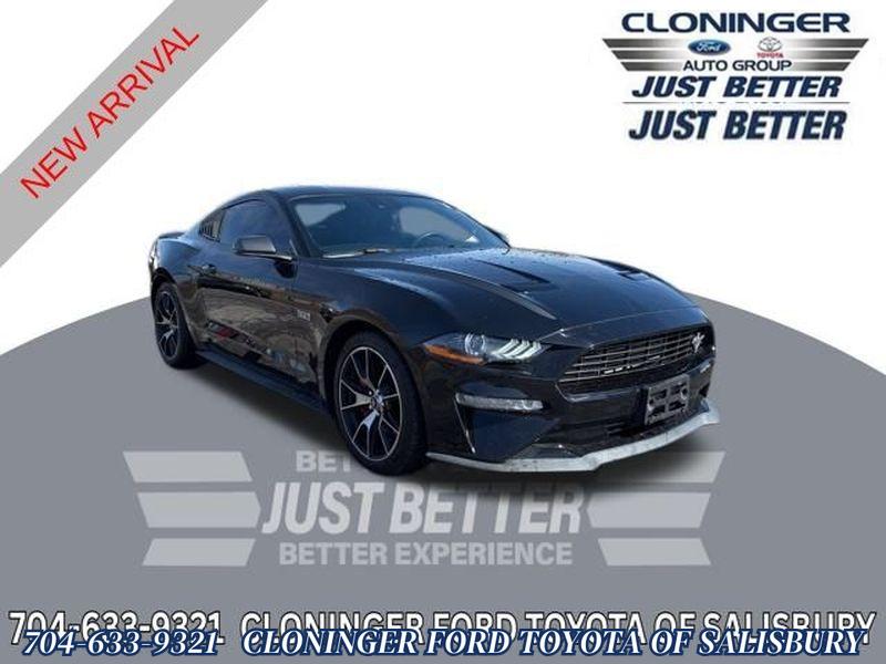 2020 Ford Mustang EcoBoost Premium Coupe RWD