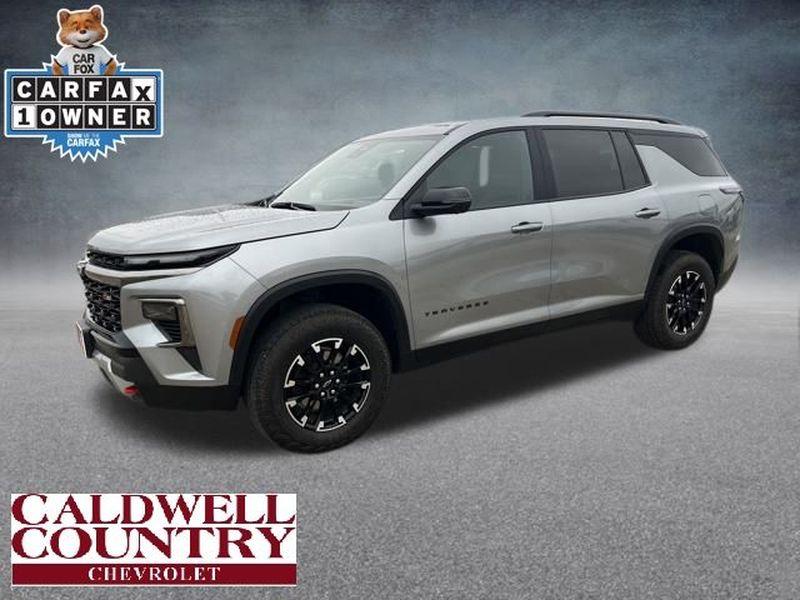 Sterling Gray Metallic 2024 Chevrolet Traverse Z71 AWD SUV / Crossover Four-Wheel Drive 8-Speed Automatic