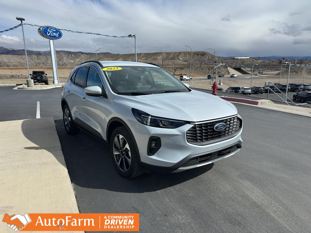 2025 Ford Escape Platinum AWD