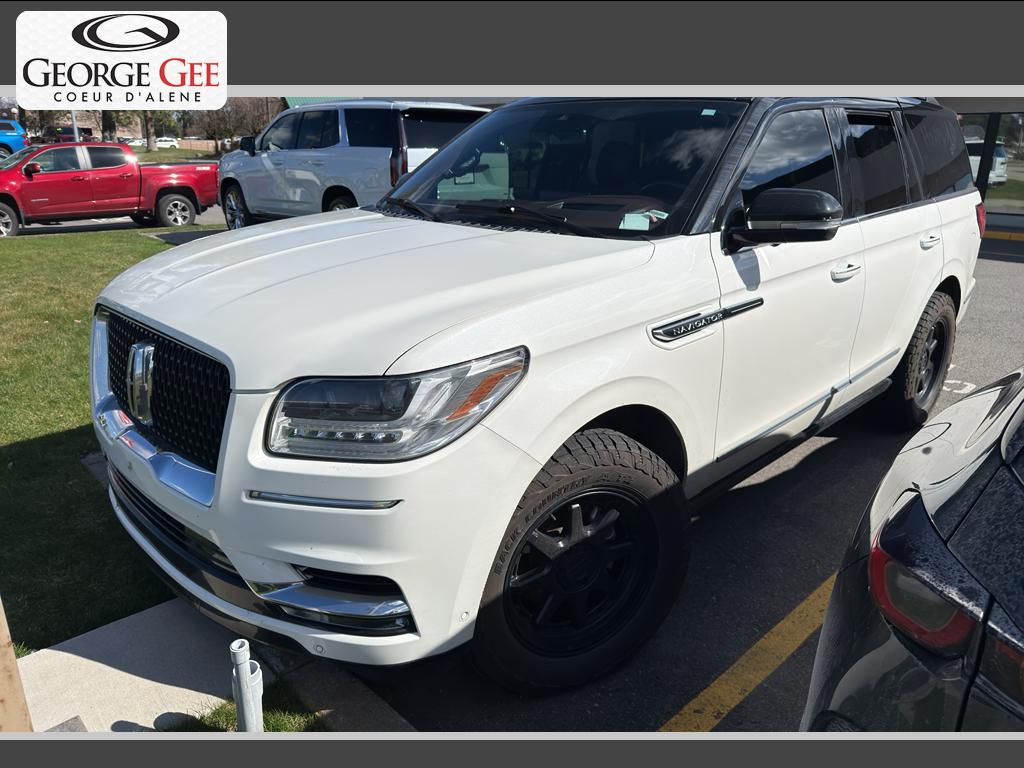 Pristine White 2021 Lincoln Navigator Black Label 4WD SUV / Crossover Four-Wheel Drive Automatic