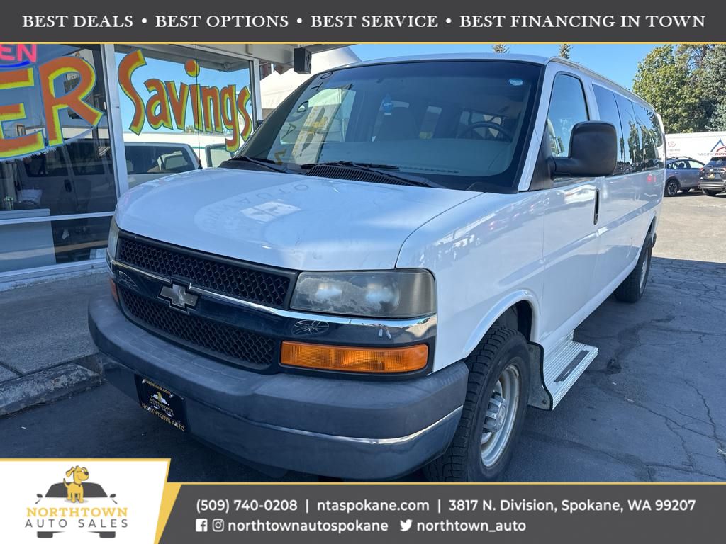 2009 Chevrolet Express **15 Passenger!!** – 120110C