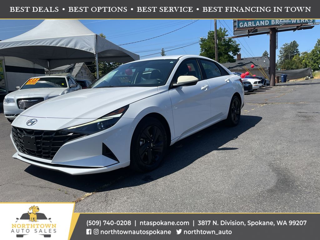 2022 Hyundai Elantra SEL – 124980