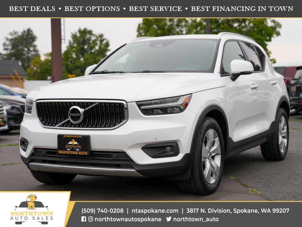 2021 Volvo XC40 Momentum – 125270